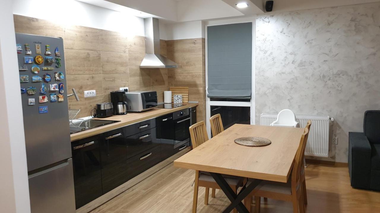 Criss Apartament 锡纳亚 外观 照片