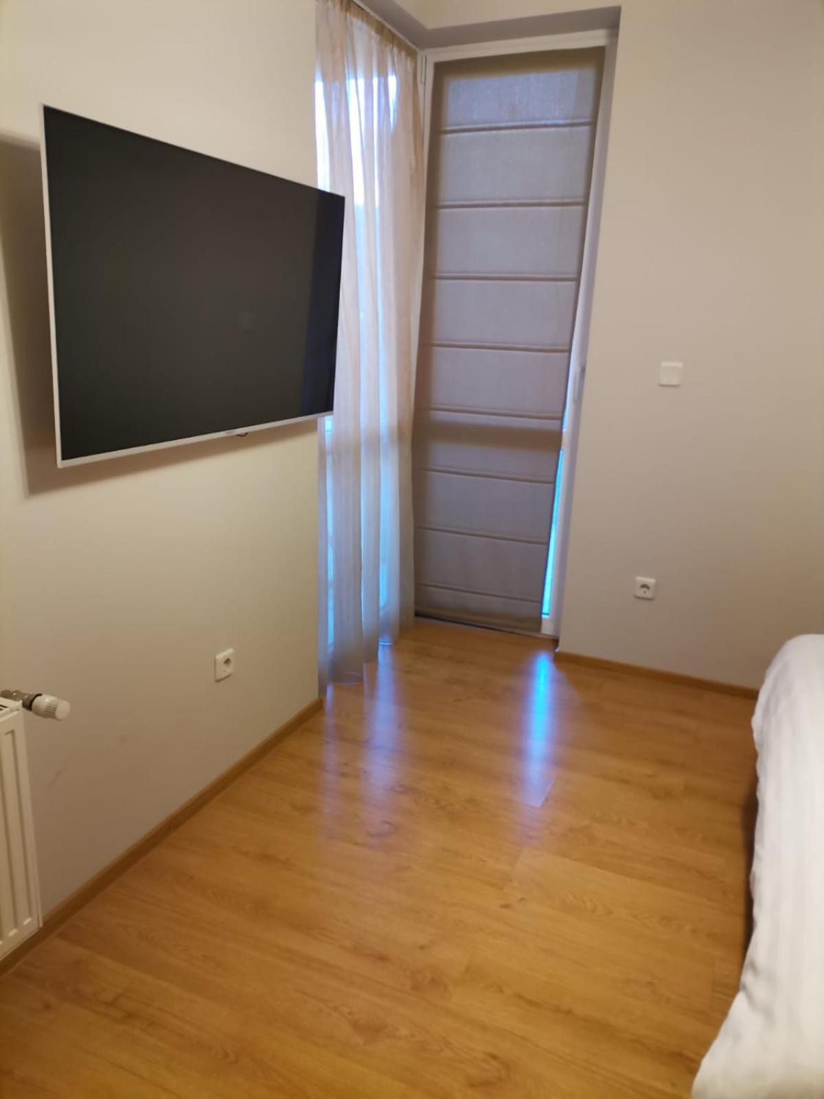 Criss Apartament 锡纳亚 外观 照片